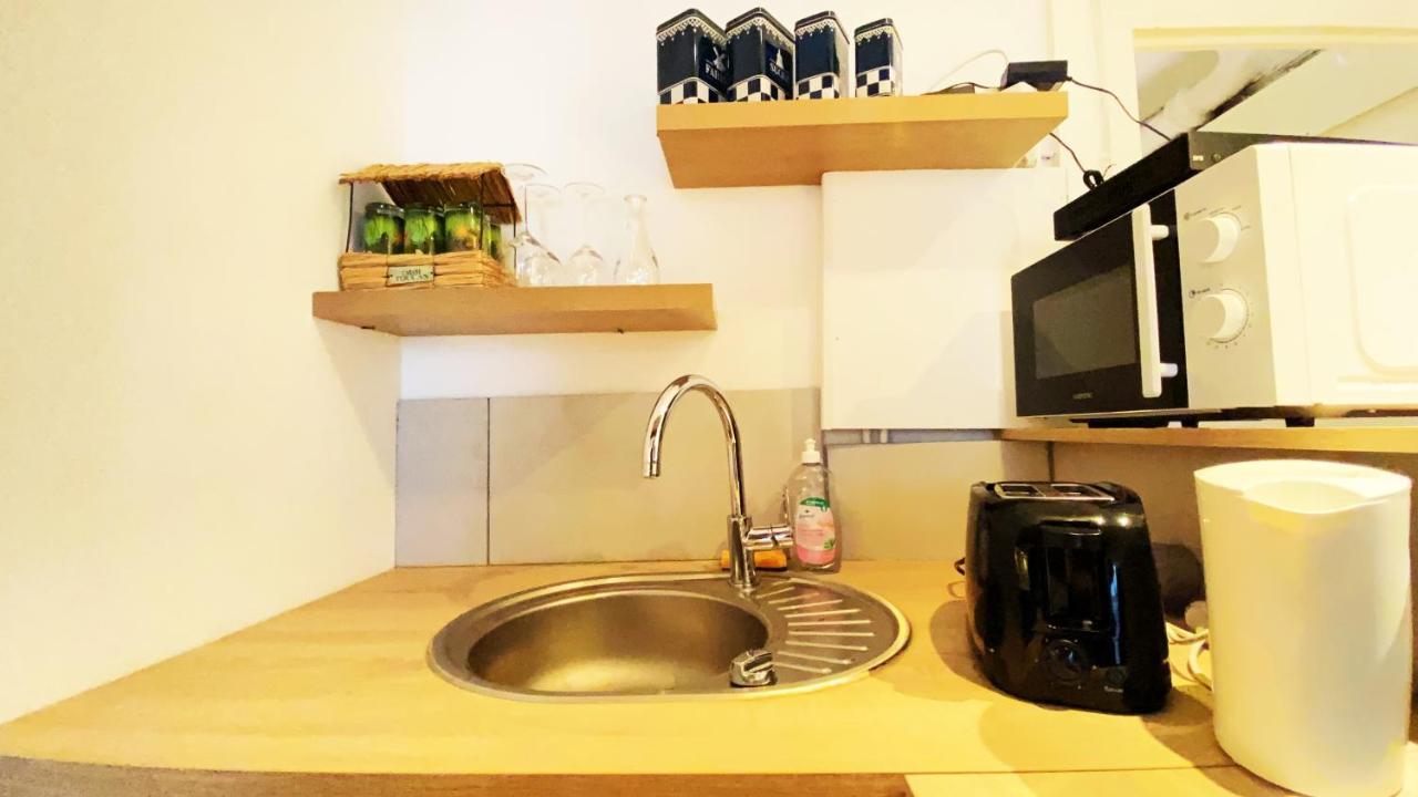The Old Town - 1 Chambre, Cosy, Centre Ville 昂蒂布 外观 照片