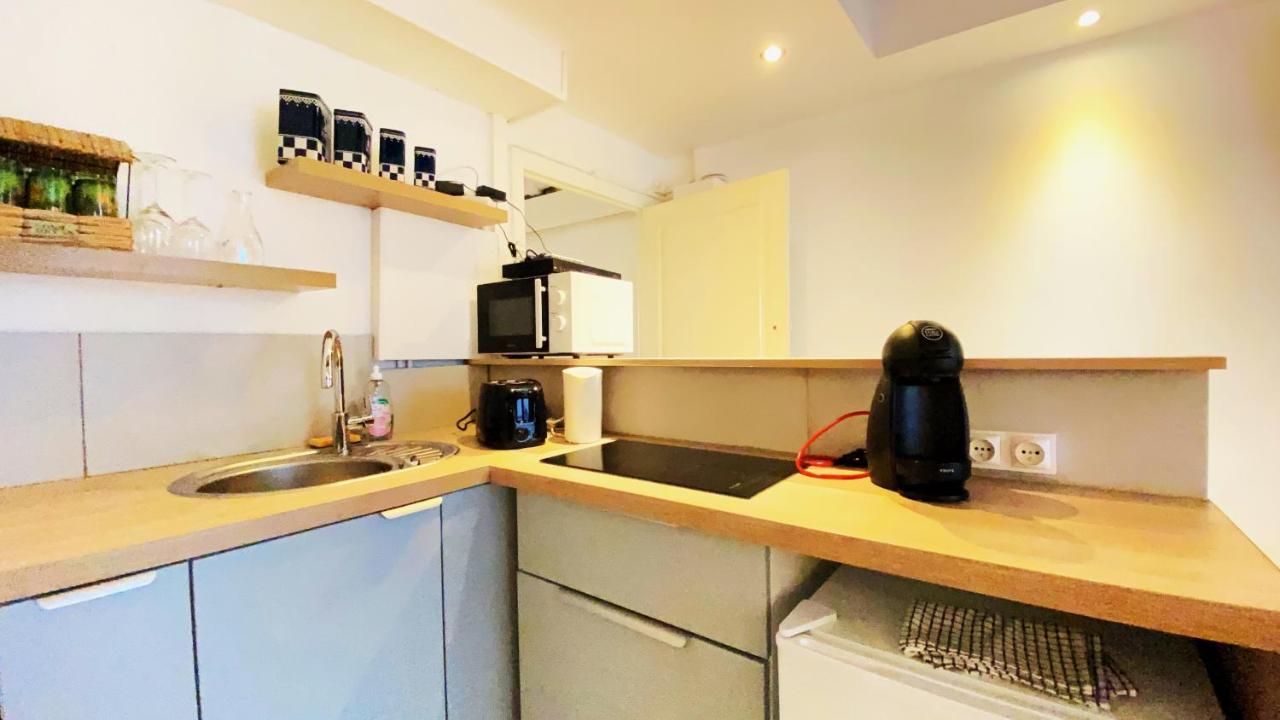The Old Town - 1 Chambre, Cosy, Centre Ville 昂蒂布 外观 照片